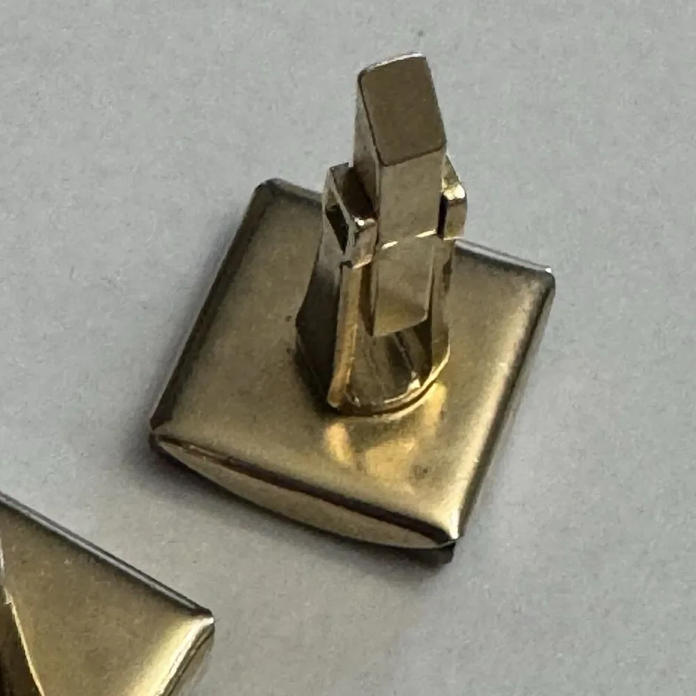 Vintage Square Cufflinks Marbled Red Brown Inlay Goldtone 0.5 inch